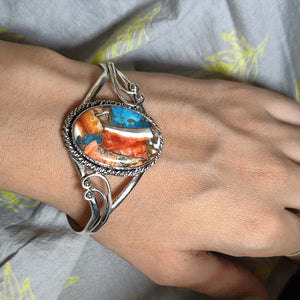 Stunning Turquoise Ladies Temperament Bracelet, Unique Vintage Charm Upscale Sense