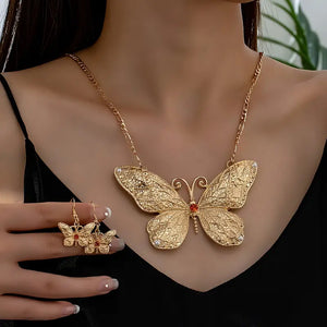 Elegant 3 Pieces Jewelry Set With Faux Pearl & Rhinestone Butterfly Pendant - Necklace And Earring Set