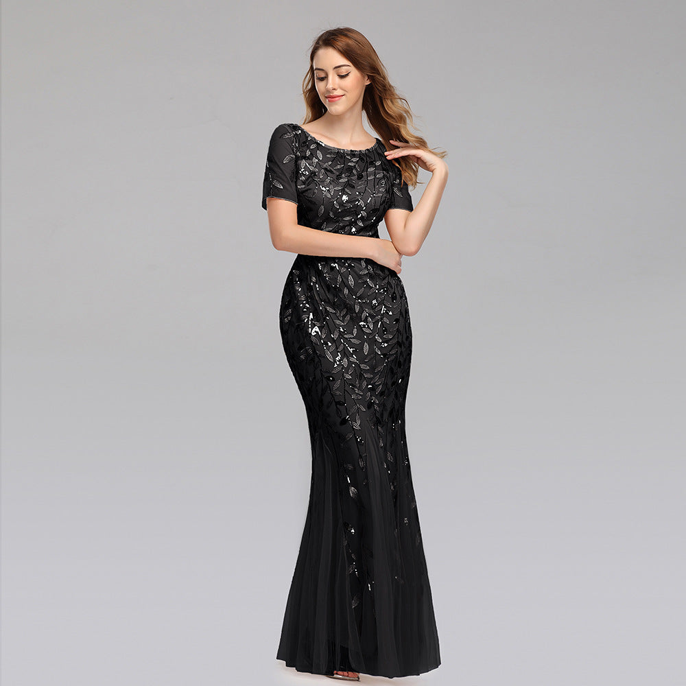 Elegant Women's Evening Dress Designated with Lace and Embroidery in 10 Beautiful Colors