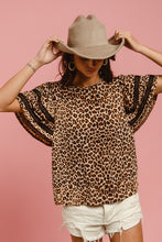 Load image into Gallery viewer, BiBi Leopard Crochet Trim Round Neck Short Sleeve Top