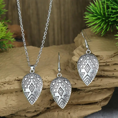 1 Pair of Vintage Earrings + 1 Necklace Jewelry Set - Retro Carved Surface, Tribal Inspired, Durable, and Stylish Accessories