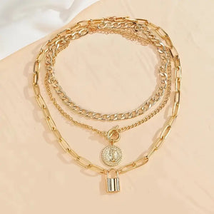 3-Piece Set Layered Necklace, Women's Vintage & Elegant Style, Gold Plated Embossed Round Pendant Necklace Set For Women