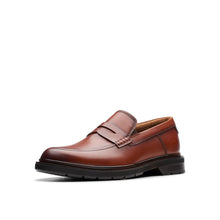 Load image into Gallery viewer, Clarks Men&#39;s Burchill Penny Loafer