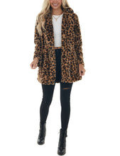 Load image into Gallery viewer, Omoone Women&#39;s Faux Fur Jackets Autumn Winter Leopard Coats Loose Fur Coat with Pockets