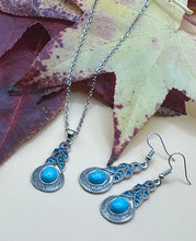 Load image into Gallery viewer, Elegant Necklace and Earrings Set with Turquoise Agate