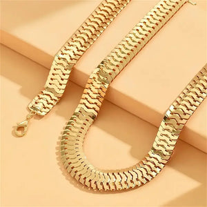 Elegant Golden Chain Necklace and Bracelet Set - Timeless, Classic, and Versatile Jewelry for Everyday Wear, Perfect for Any Occasion