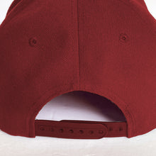 Load image into Gallery viewer, Unisex Sports Hat With an Embroidery of the Map and Imperial Flag (Lion &amp; Sun)- in 3 Colors