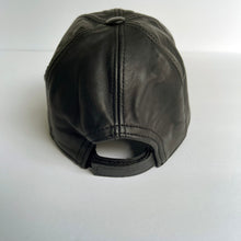 Load image into Gallery viewer, Unisex Real Leather Adjustable Sports Hat With an Embroidery of a Sama Dancer - Black