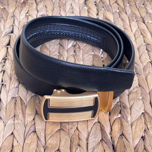 Elegant Handmade PU Leather Holeless Belt with Special Buckles, Plain, Available in 10 Fresh Colors, Easy to Adjust the Size