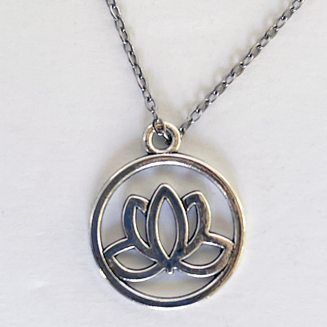 Stainless Steel Lotus Pendant Necklace - Elegant Unisex Jewelry Gift with Durable Construction