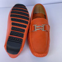 Load image into Gallery viewer, Orange Perforated Smooth Driver with Silver Ornament Moccasin Style Shoes for Men