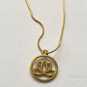 Stainless Steel Lotus Pendant Necklace - Elegant Unisex Golden Jewelry Gift with Durable Construction