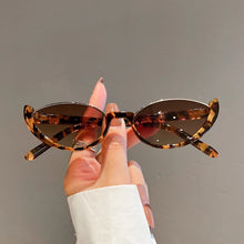 Load image into Gallery viewer, Cute Cat Eye Sunglasses for Girls and Women