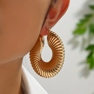 Stunning Golden Flower Pattern Hoop Earrings - Retro Classic Style Alloy Jewelry with Creative Design for Women