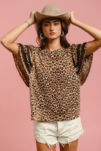 Load image into Gallery viewer, BiBi Leopard Crochet Trim Round Neck Short Sleeve Top