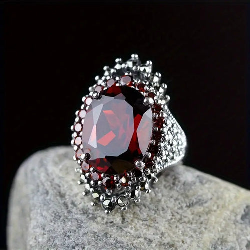 Silvery Vintage Texture Inlay Oval Red Faux Diamond Wide Ring - Elegant Fashion Accessory with Unique Band Design