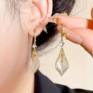 Elegant Sparkling Imitation Zircon Drop Earrings - Fashionable Alloy Design for Women