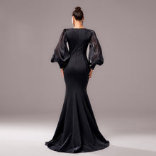 Load image into Gallery viewer, Long Sleeve Round Neck Banquet Applique Sheath Fishtail Dress