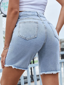 Distressed Raw Hem Denim Shorts in 2 Colors