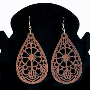 Vintage Design: Wooden Dangle Hook Earrings - Fashionable Bohemian Accessory for Women & Girls