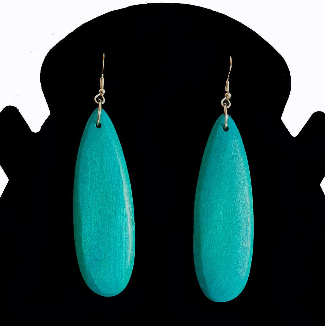 Vintage Design: Wooden Dangle Hook Earrings - Fashionable Bohemian Accessory for Women & Girls