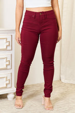 Load image into Gallery viewer, YMI Jeanswear Skinny Jeans with Pockets, Color: Burgundy, All Sizes - #shop_name - women clothes