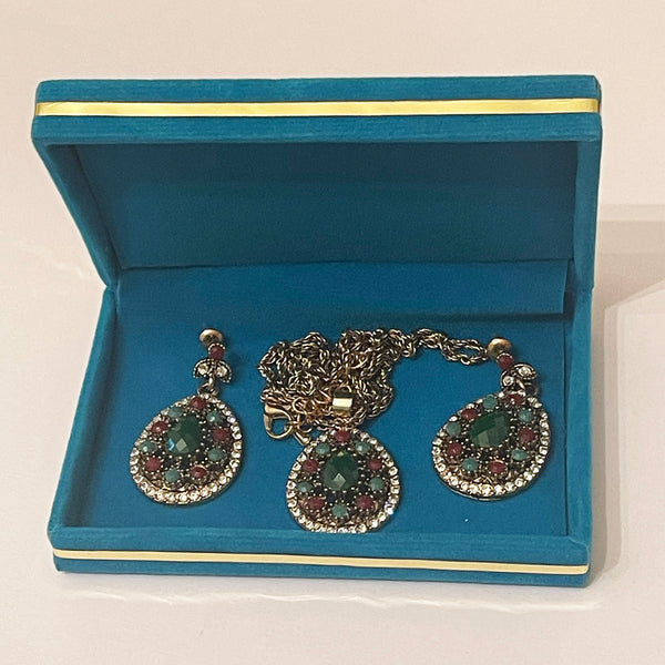 A Set of Luxury Women Necklace and Earrings with a Velveteen Box - Gift for Her