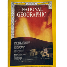 Load image into Gallery viewer, Bundle of 8 National Geographic Magazines 1972-73-74-76 in Very Good Condition