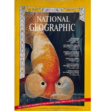 Load image into Gallery viewer, Bundle of 8 National Geographic Magazines 1972-73-74-76 in Very Good Condition