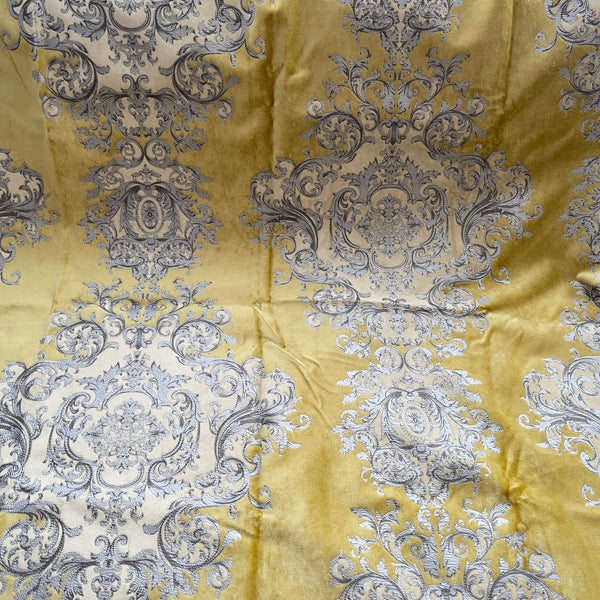 40”X44” Imperial Medallion Pattern Velvet Upholstery Fabric